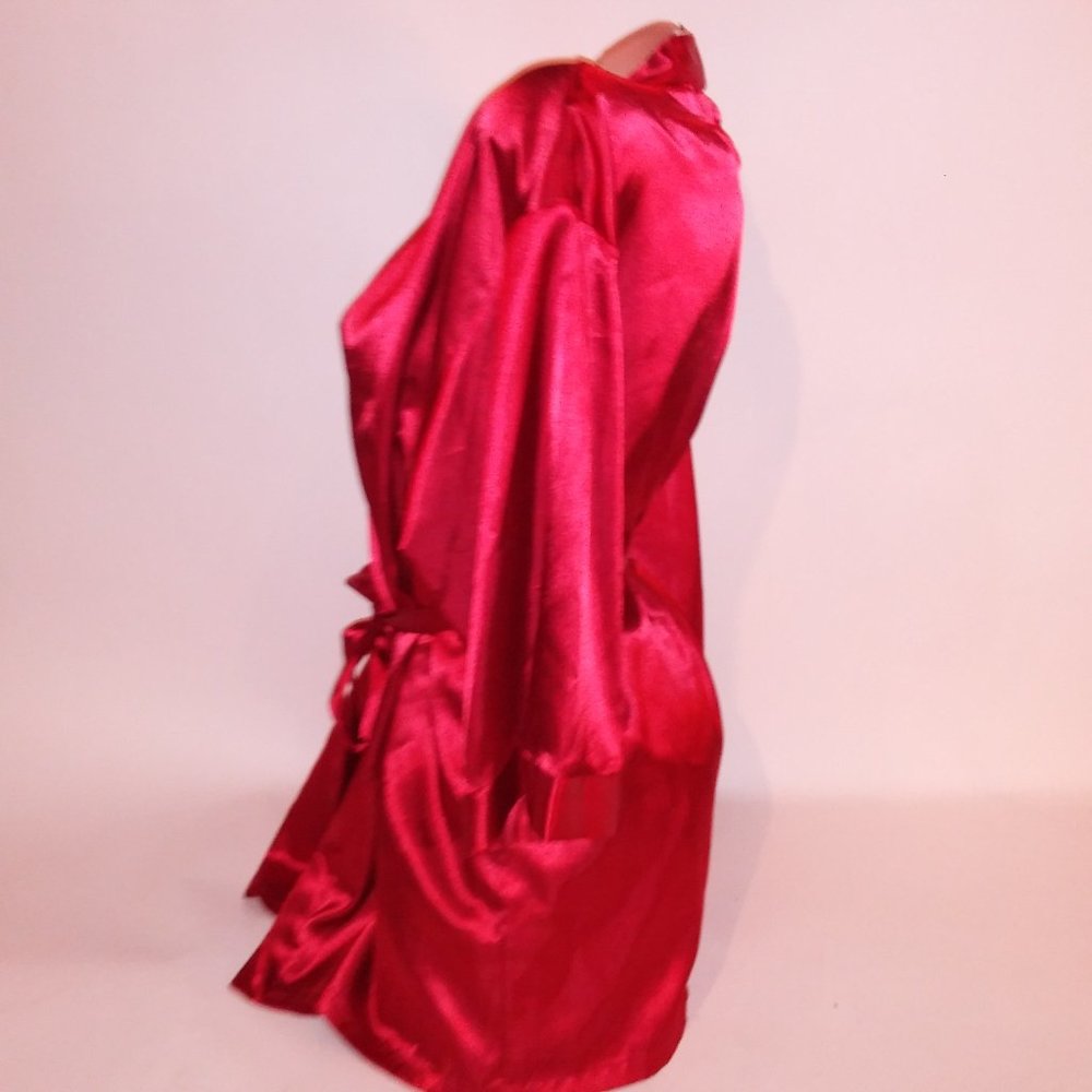 Lovers Lane Robe‎ - Picture 5 of 6